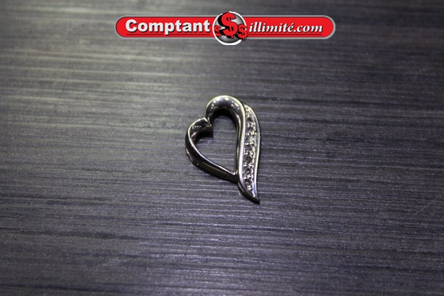 Breloque coeur en or blanc avec diamants