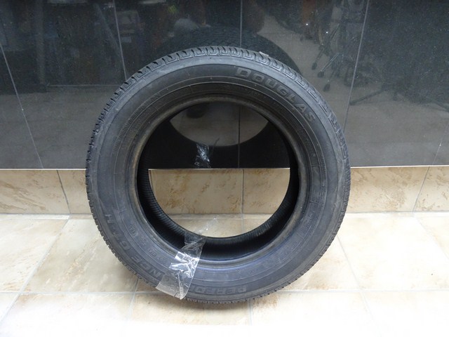 2 Pneus d ete (195/60R15)