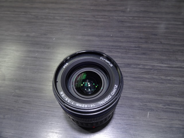 lentille camera numerique 14-42 mm