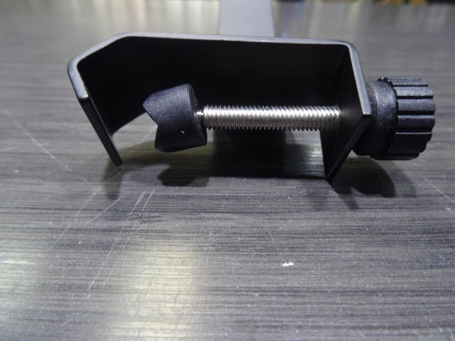 HEADPHONE HANGER - Image 2