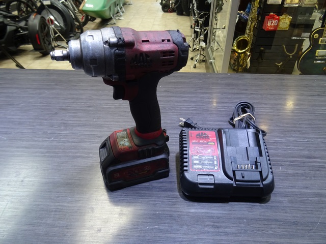 impact 3/8 avec batterie 20v+chargeur