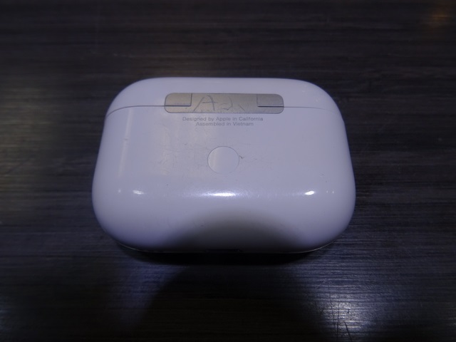 AirPods Pro 2 (China Copy) - Image 4