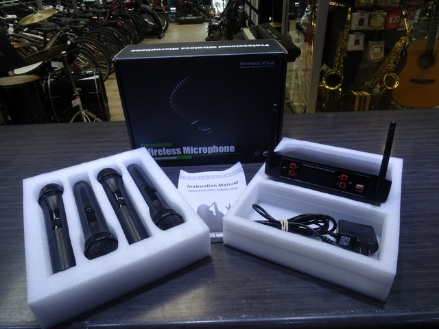 Ensemble de 4 Microphone sans Fils