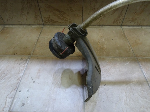 coupe herbe (weed eater) - Image 4