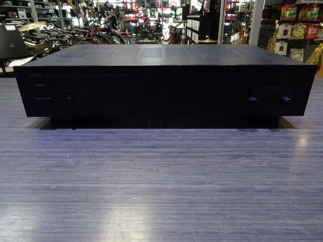 (70 Watts) Amplificateur intégré