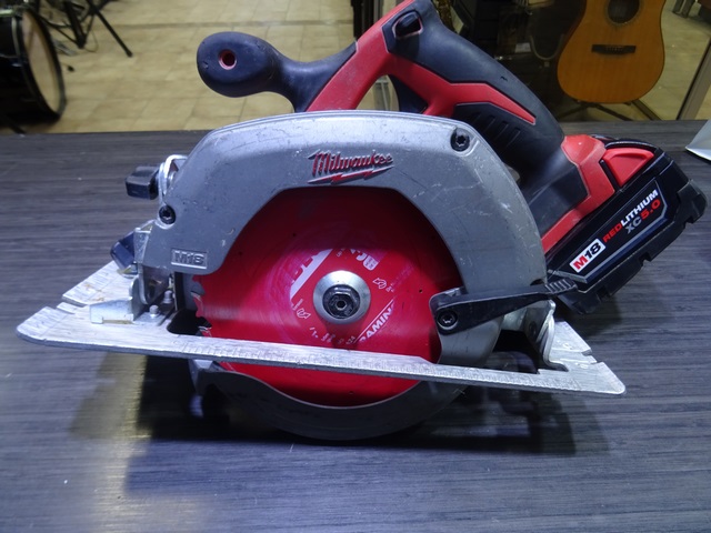 Scie Circulaire 6 1/2p M18 XC 5.0Ah + Chargeur - Image 2