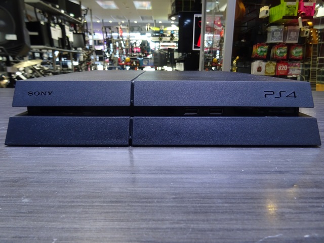 Console ps4 500gb avec Manette DVD - Image 3