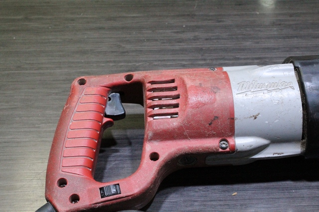 scie va et vient (sawzall) - Image 4