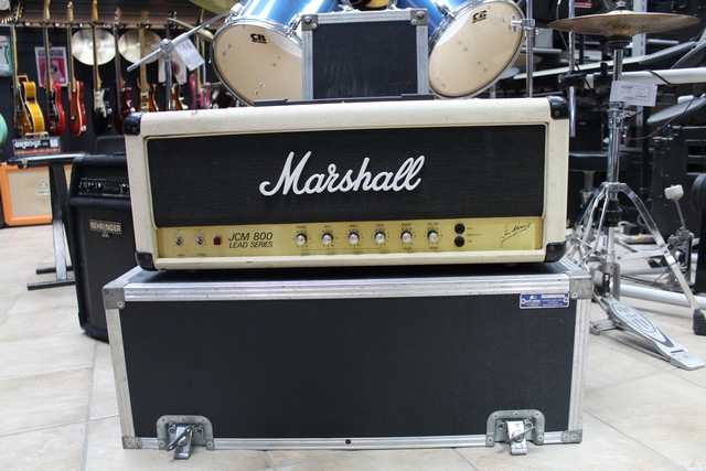 (100 WATTS) Amplificateur de Guitatre a Lampe