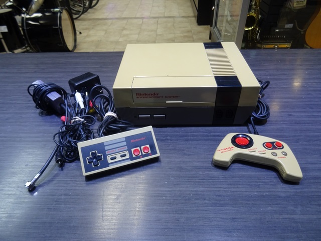 console nes + 2 manettes
