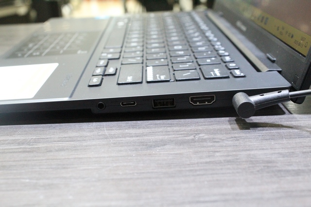 Ordinateur portable + acc - Image 3