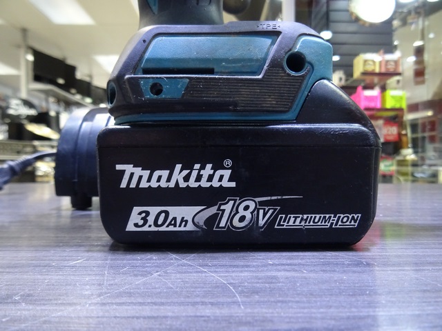 Perceuse a Percussion + Chargeur + Batterie 18V 3.0Ah - Image 4