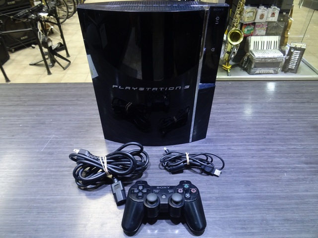 console ps3 60gb (retrocompatible ps2)