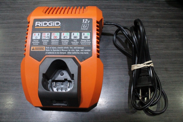 Ensemble impact perceuse + meches + bits + chargeur - Image 3