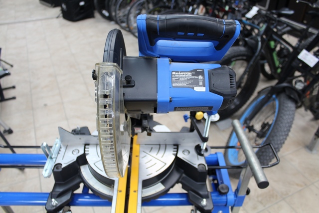 Scie a Onglets Coulissante +acc - Image 2