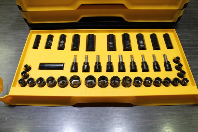 Coffre de douilles 236 pieces - Image 2