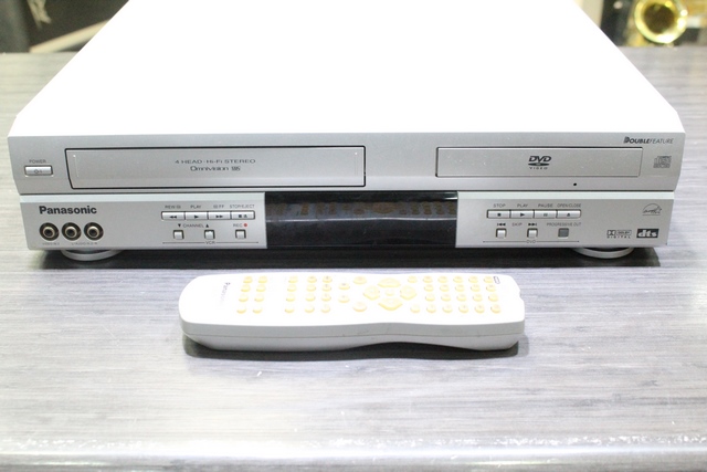 Lecteur DVD et VHS + tc