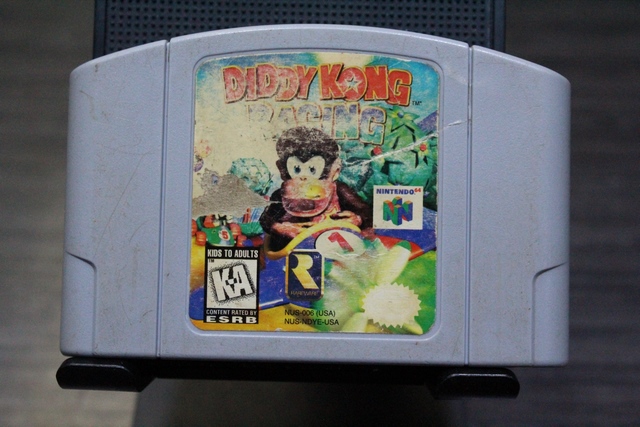 Diddy Kong Racing (etiquette abimmee)