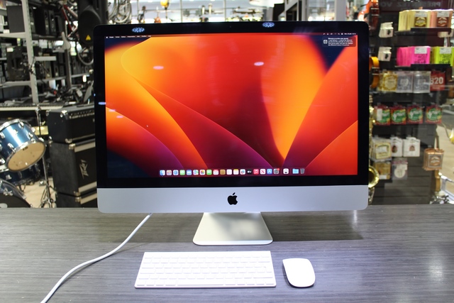 Imac 27pouces + clavier + souris
