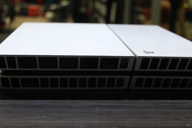 Console PS4 500Go blanche + acc  - Image 2