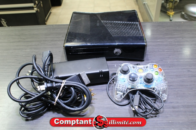 console xbox 360 250gb + acc (manette pas officielle)