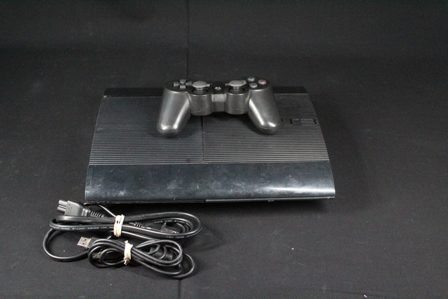 console ps3 ultra slim 260gig