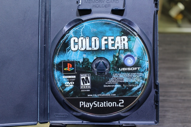 Cold Fear (sans livret) - Image 3