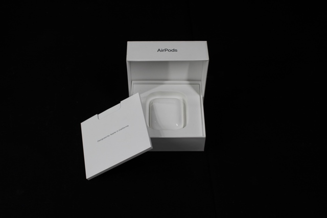 Air pods Gen 2 - Image 2