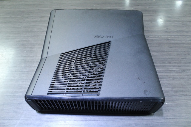 Console Xbox 360 250 go + acc - Image 2