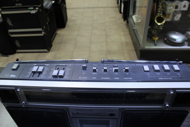 Boombox cassette vintage (voir note) - Image 2