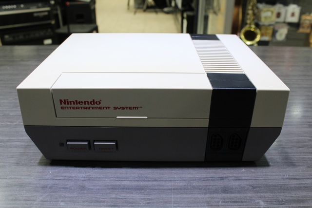 console nes + 2e man + jeu mario + acc - Image 2