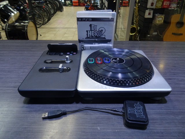 DJ Hero Turntable Controller + DJ Hero 2