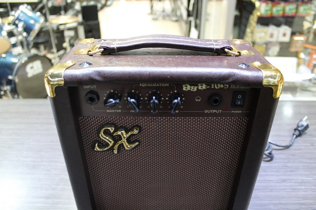 (10 Watts) Amplificateur de guitare acoustique SX AGA1065 - Image 2