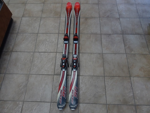 (160CM) SKI ALPIN + FIX ROSSIGNOL AXIUM 90