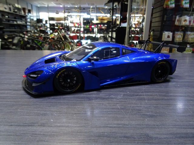 2019 McLaren 720S GT3 AutoArt 1/18