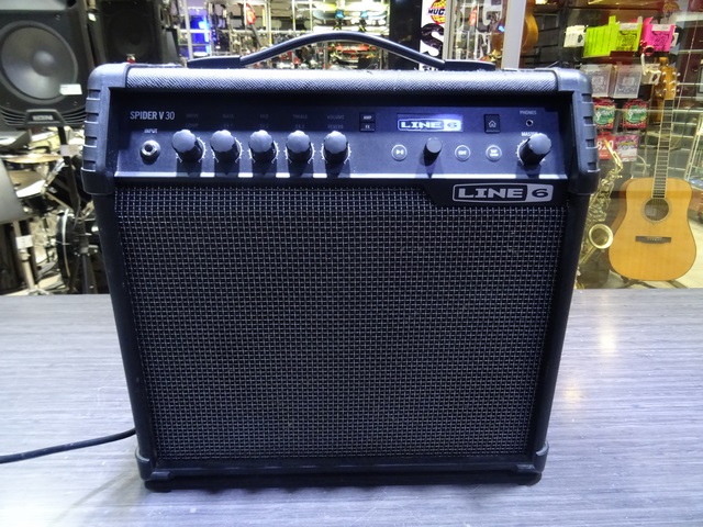 (30 Watts ) Ampli de Guitare Line 6 Spider V 30