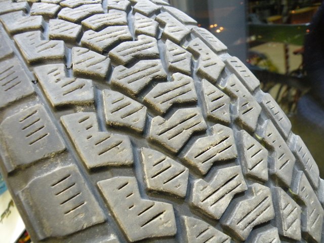 4 PNEUS D HIVER VENDU POUR ÉTÉ (215/65R16) DUNLOP GRAND TREK 215-65-R16 - Image 3