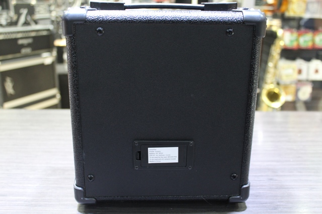 (5 Watts) Amplificateur de Guitare No Name G-5 - Image 3