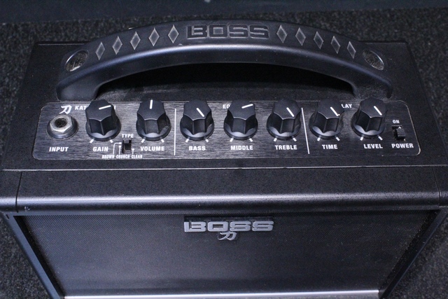 ( 7 Watts) Amplificateur portative Boss Katana mini - Image 2