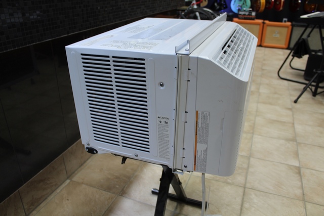 (8000 Btu) Climatiseur mural  no tc gree gj08bu-a6nrnj2a - Image 3