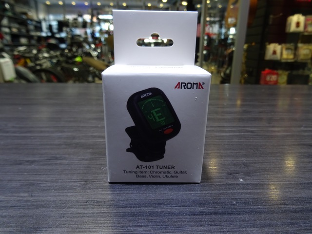 Accordeur a guitare Clip Rom at-101