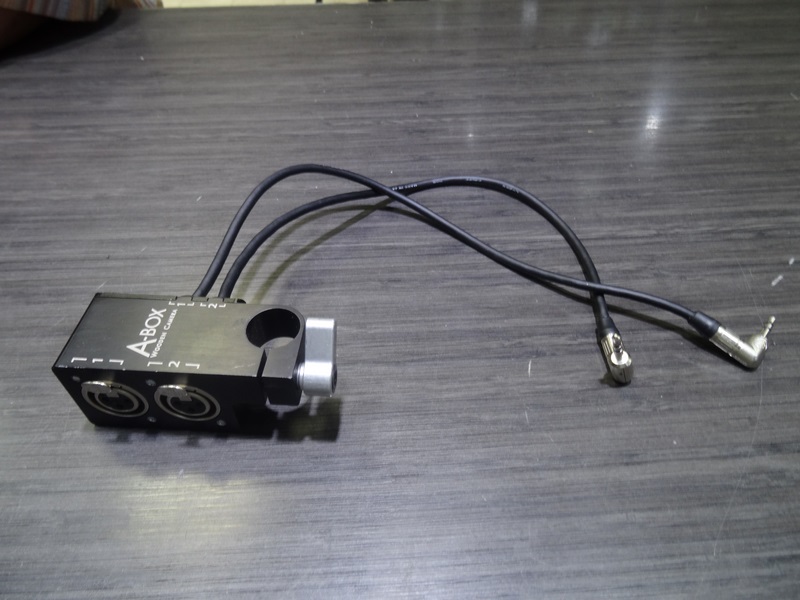 Adaptateur XLR a 1/8 pour Caméra A Box 144000 wooden camera