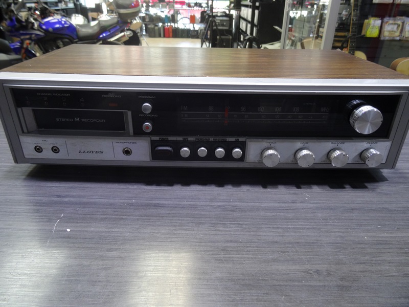 Amplificateur Récepteur (tuner) 8 track enregistreur integré Lloyds Stereo 8 Recorder