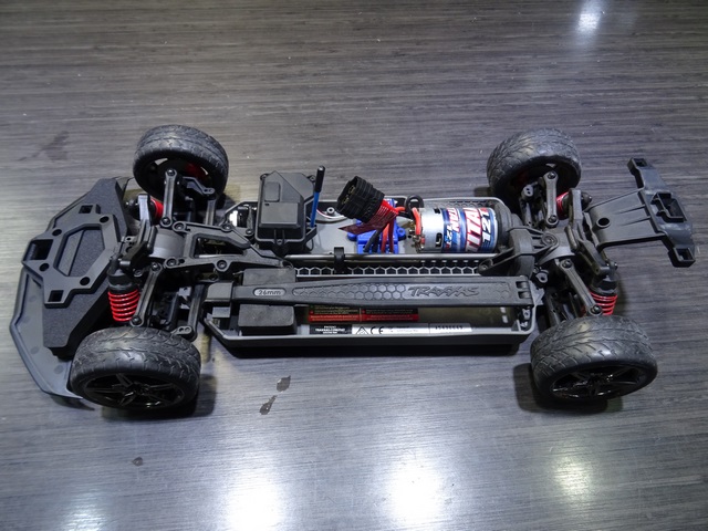 Auto Teleguide+ controleur pas de batterie Traxxas Corvette Stingray - Image 3
