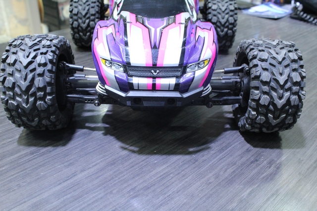 Auto téléguidée Traxxas Rustler+ batterie Rustler 4x4 vxl brushless - Image 2