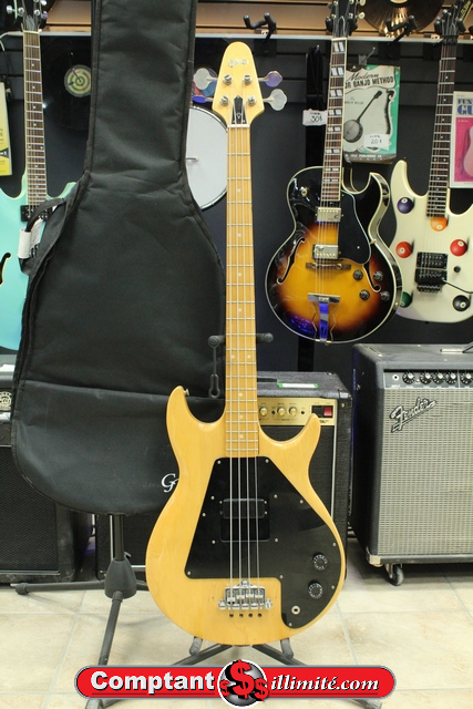 Bass 4 cordes Stagg Grabber