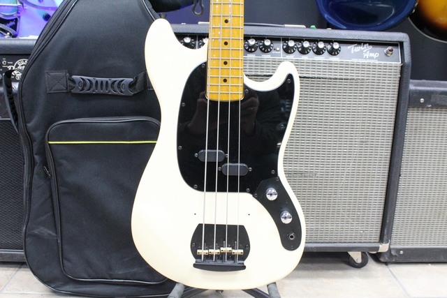 Basse 3/4 (Short scale) Fender Partcaster  (Starcaster + Mustang Classic Vibe 60s) - Image 3