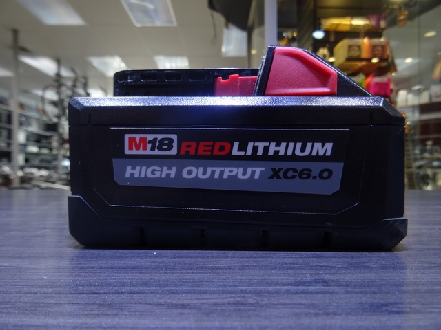 Batterie 18 Volt 6aH MILWAUKEE 48-11-1865 - Image 3