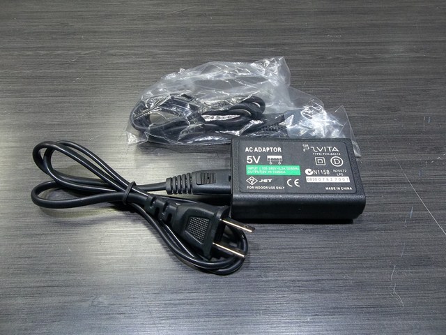 CHARGEUR SONY PSVITA