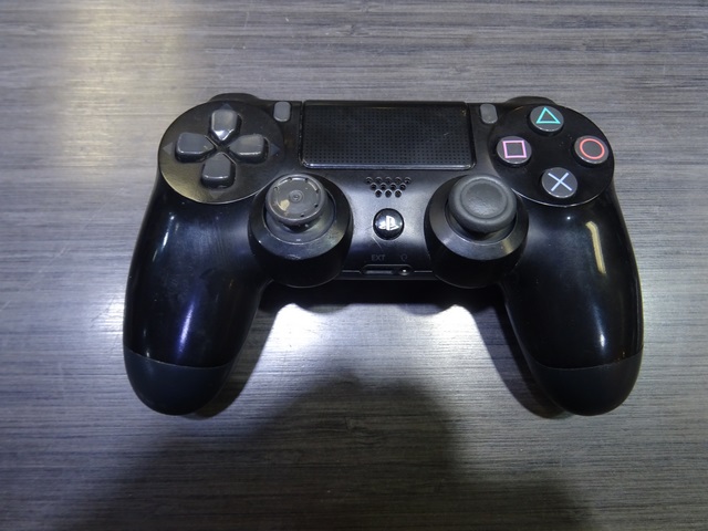 CONSOLE PS4 SLIM 1TO SONY cuh2115b - Image 2